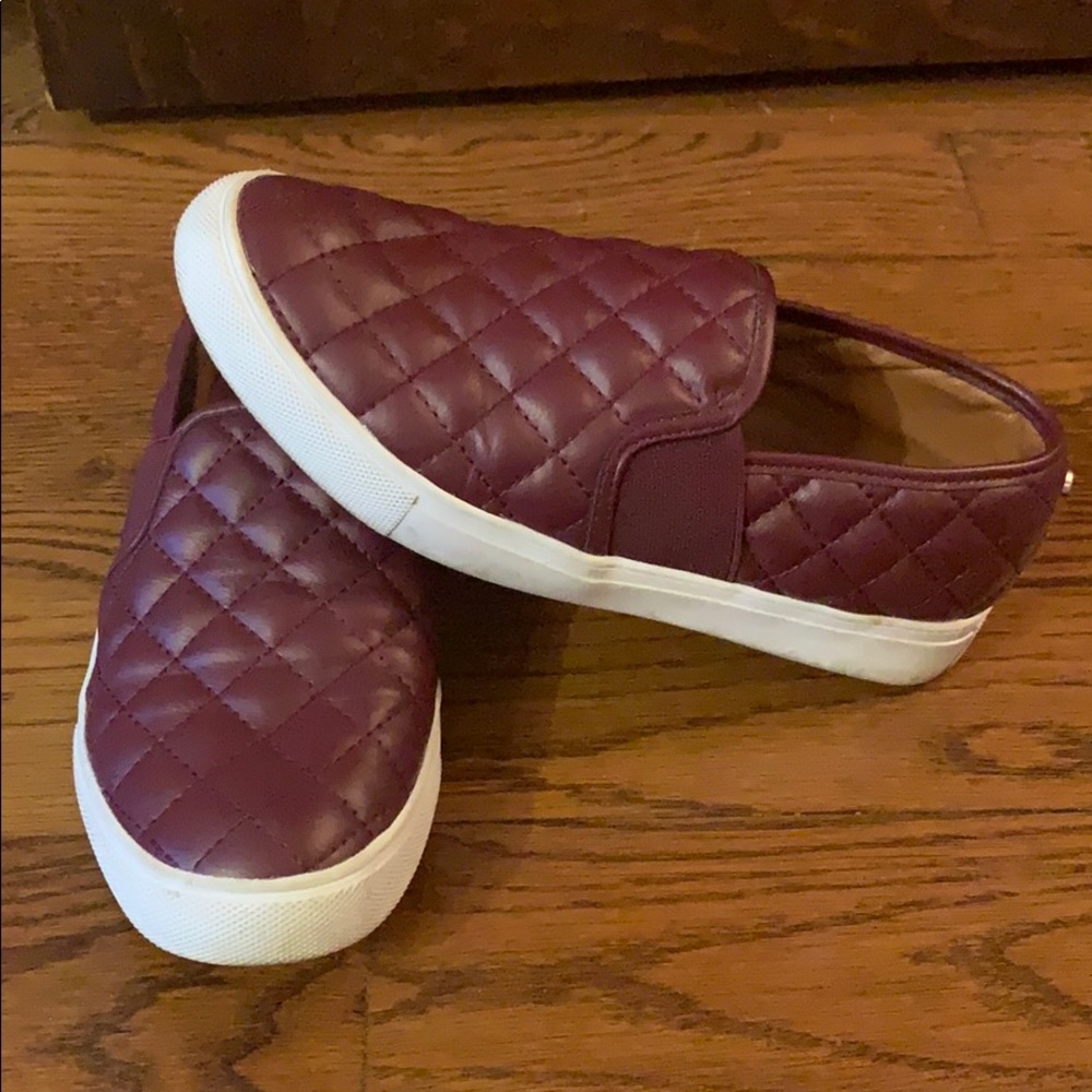 Burgundy Steve Madden Slip on Sneakers!